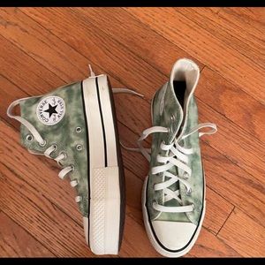 brand new platform tie dye women’s converse